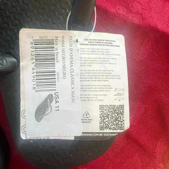 Ipanema flip flops ladies black size 11. NWT. Made in Brazil. Non slip sole. - Picture 4 of 8